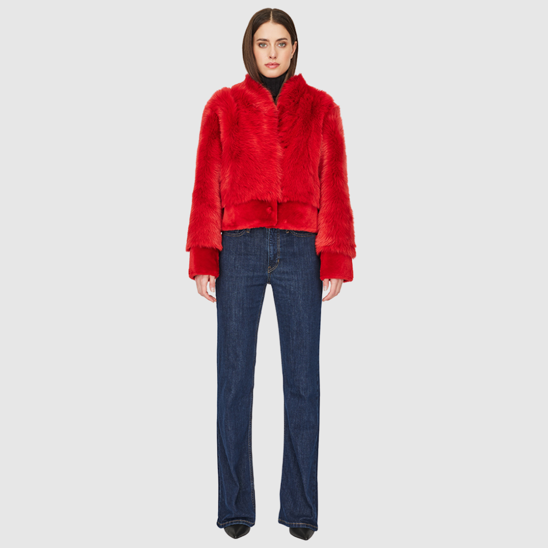 Cropped toscana wool bomber Oversized shoulders Stand collar  Fully lined Slash side pockets Hook closure