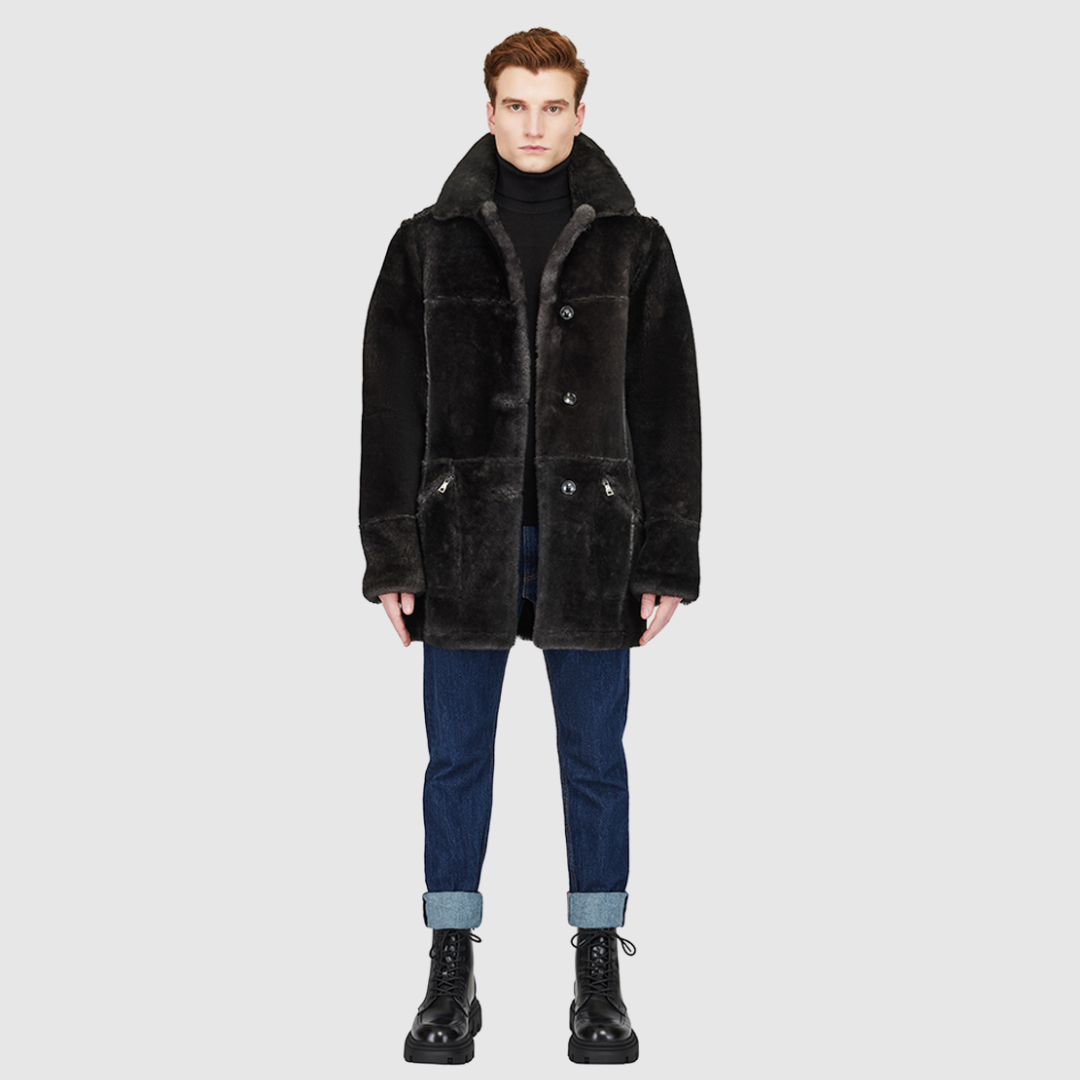 Mixed media parka Slightly oversized fit Contrast iron wool out detail Regular shoulder Button closure Oversized patch pockets